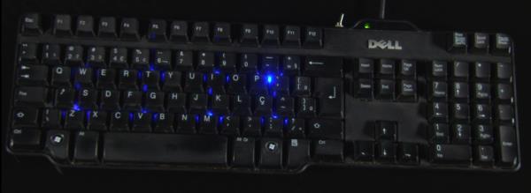 Área 42: Como fazer um teclado iluminado para o seu PC [vídeo]