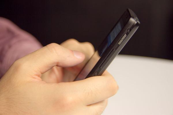 Análise: Motorola RAZR D3 [vídeo]