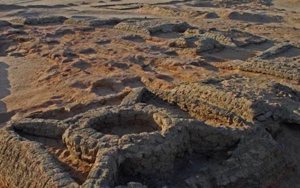 Arqueólogos descobrem 35 pirâmides misteriosas no Sudão