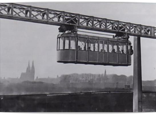 Conheça o monotrilho de Wuppertal, o primeiro trem suspenso do mundo