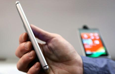 Corpo de alumínio do Lumia 925 não deve interferir na recepção de sinal