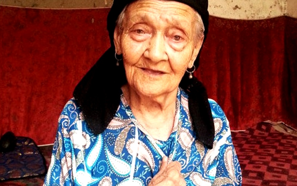 Chinesa afirma ser a mulher mais velha do mundo aos 127 anos