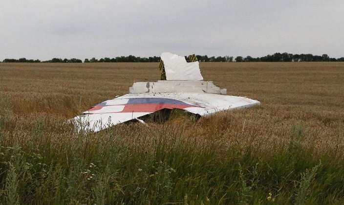 Desastre: avião com 295 a bordo cai na Ucrânia; fato é divulgado no Twitter