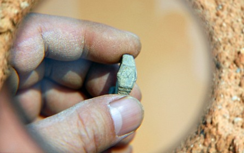 Mistério: relógio de pulso é descoberto em tumba chinesa de 400 anos