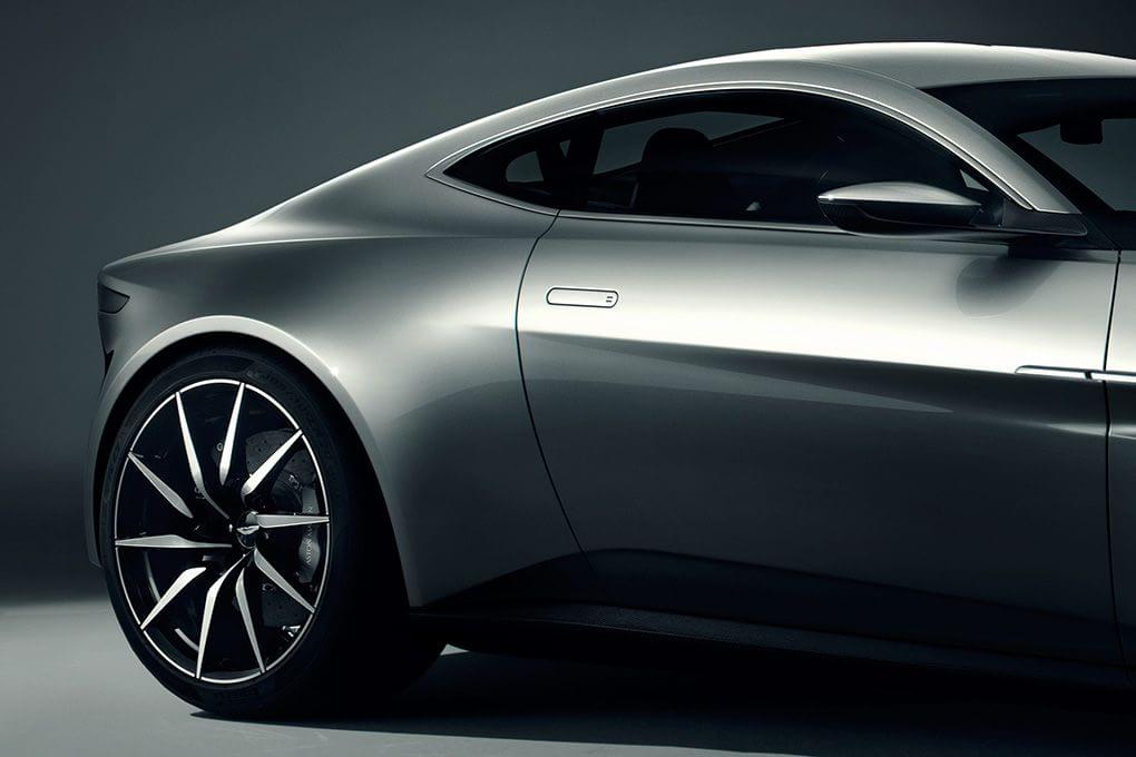 Aston Martin DB10 será o novo carro de James Bond em 007: Spectre
