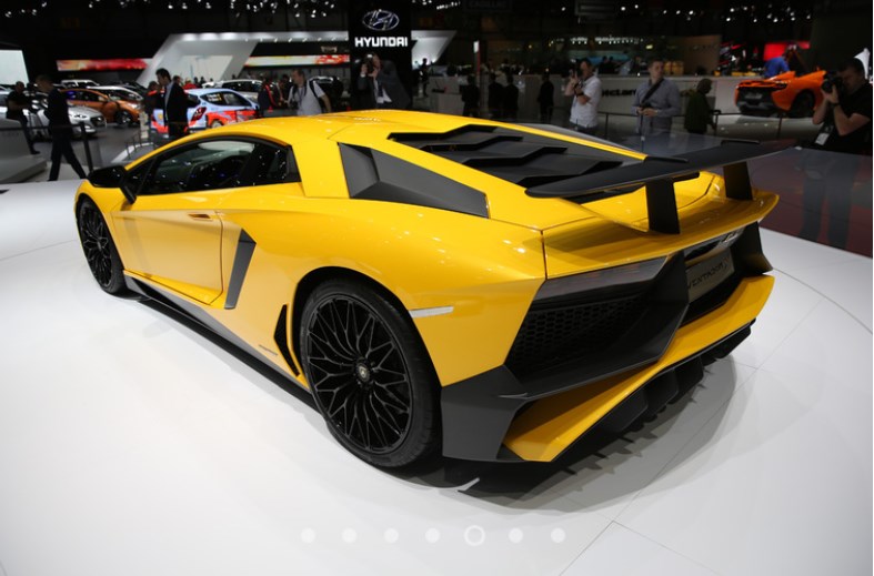 Os 12 carros mais incríveis do Salão do Automóvel de Genebra 2015