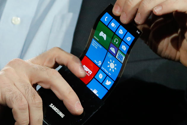 Novo smartphone da Motorola pode ter 'tela inquebrável'