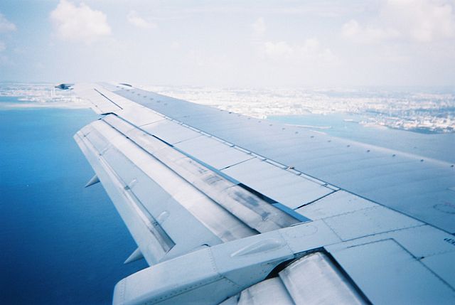 Viaje tranquilo: conheça os ruídos que ouvimos dentro do avião 25180123094436