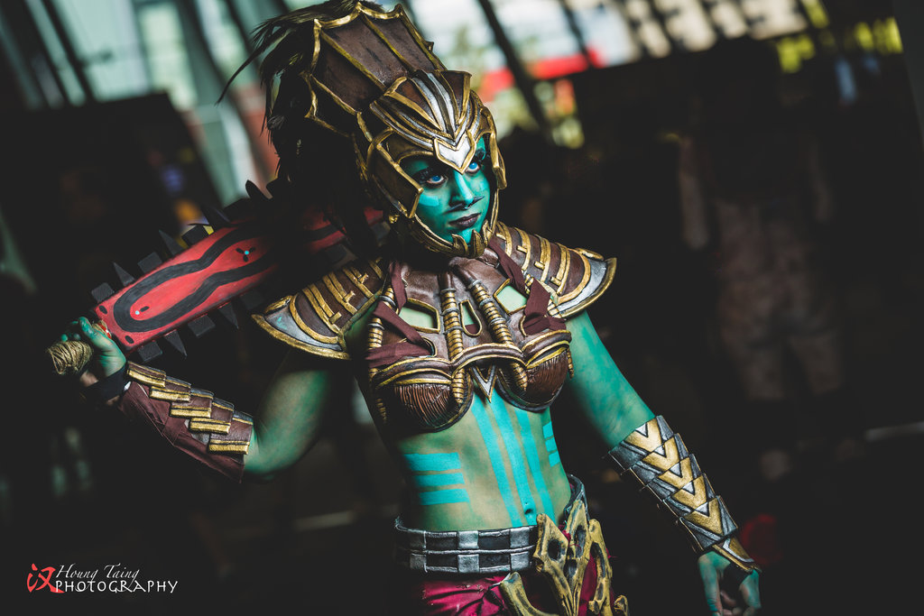Esse cosplay fará você querer que Kotal Kahn fosse uma mulher em MK X