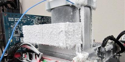 Imagem de: Corsair estabelece novo recorde de overclock de memória