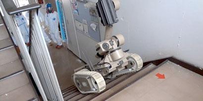 Imagem de: A árdua rotina dos robôs que tentam recuperar a usina nuclear de Fukushima [vídeo]