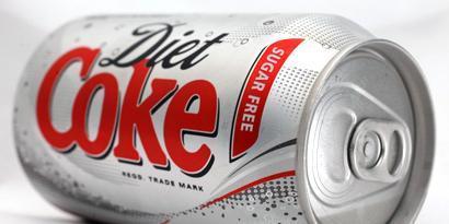 Imagem de: Uma lata de refrigerante diet pode ajudar a matar você do coração