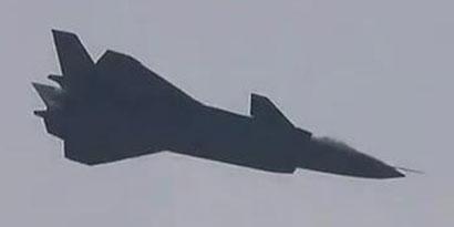 Imagem de: Novo avião de caça chinês pode ser mais poderoso que o F-22 americano