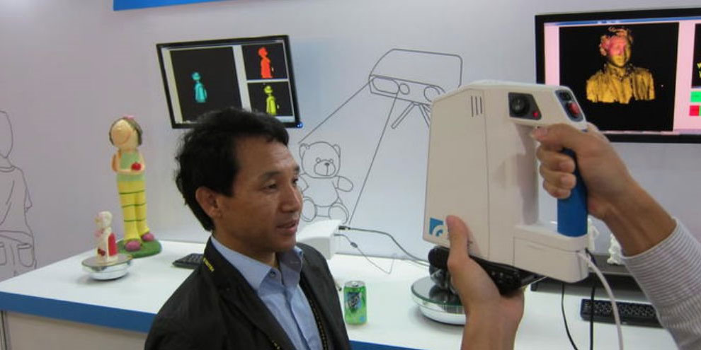 Imagem de: Scanner portátil cria moldes 3D de qualquer coisa