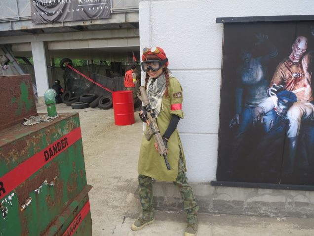 No Japão, você pode jogar Resident Evil da "vida real"