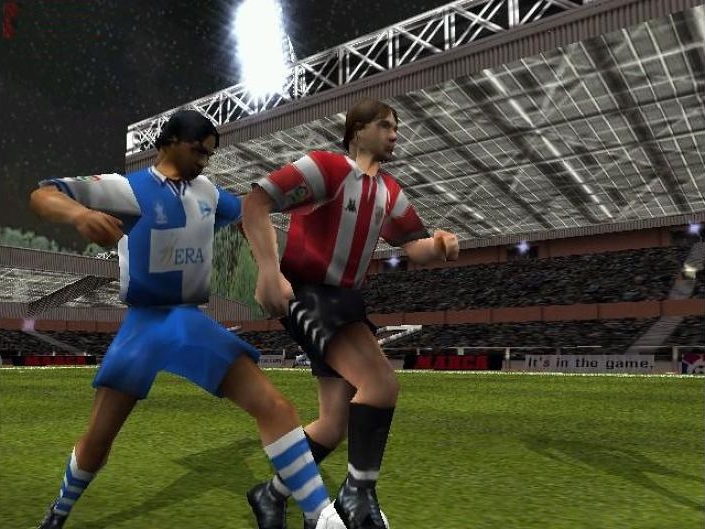 FA PREMIER LEAGUE STARS 2001 (2000)
(PlayStation e PC) | Capa: Steven Gerrard, Kevin Phillips, Roy Keane e Gareth Barry | Narração e comentários: Martin Tyler, Richard Keys e Andy Gray