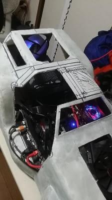 Modder desenvolve computador inspirado na Lamborghini Veneno