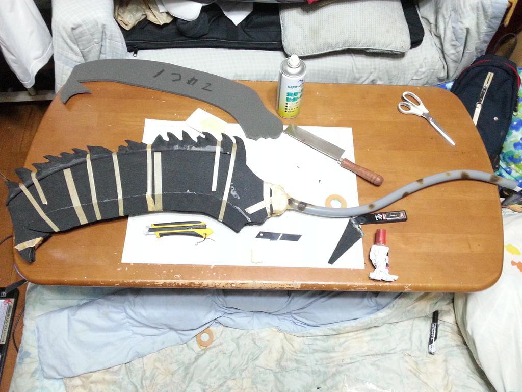 Homem cria réplica de arma de Bloodborne