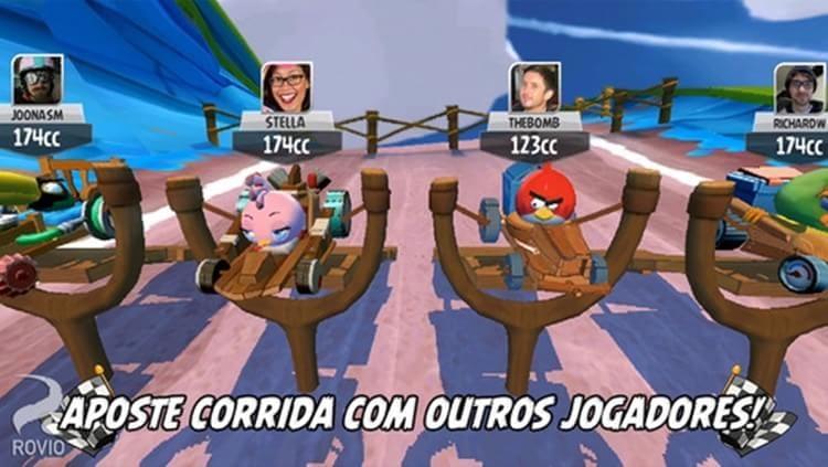 Atualização de Angry Birds Go! para iOS inclui multiplayer em equipe e mais