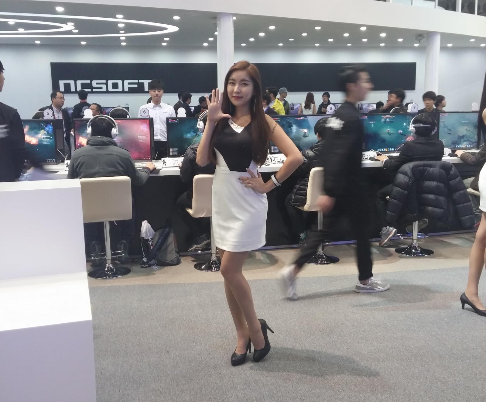 G-Star 2014: confira as fotos das booth babes que embelezaram o evento