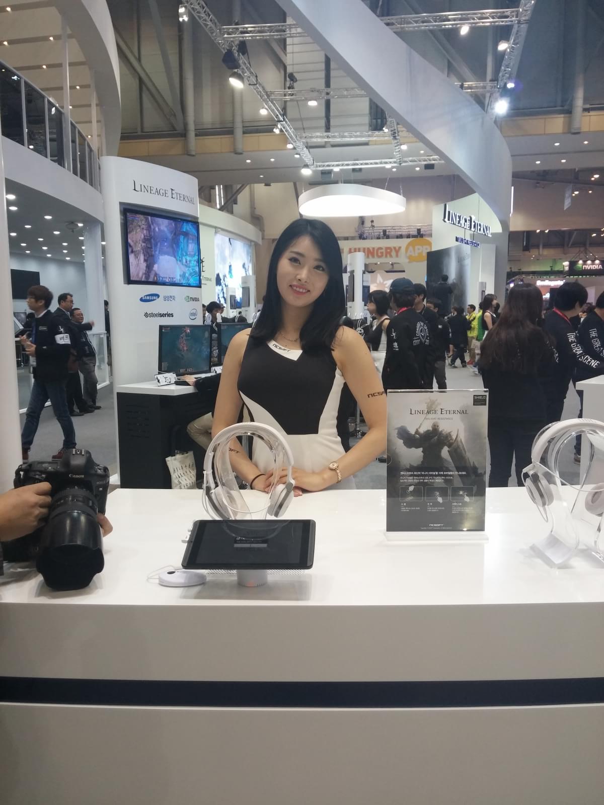 G-Star 2014: confira as fotos das booth babes que embelezaram o evento