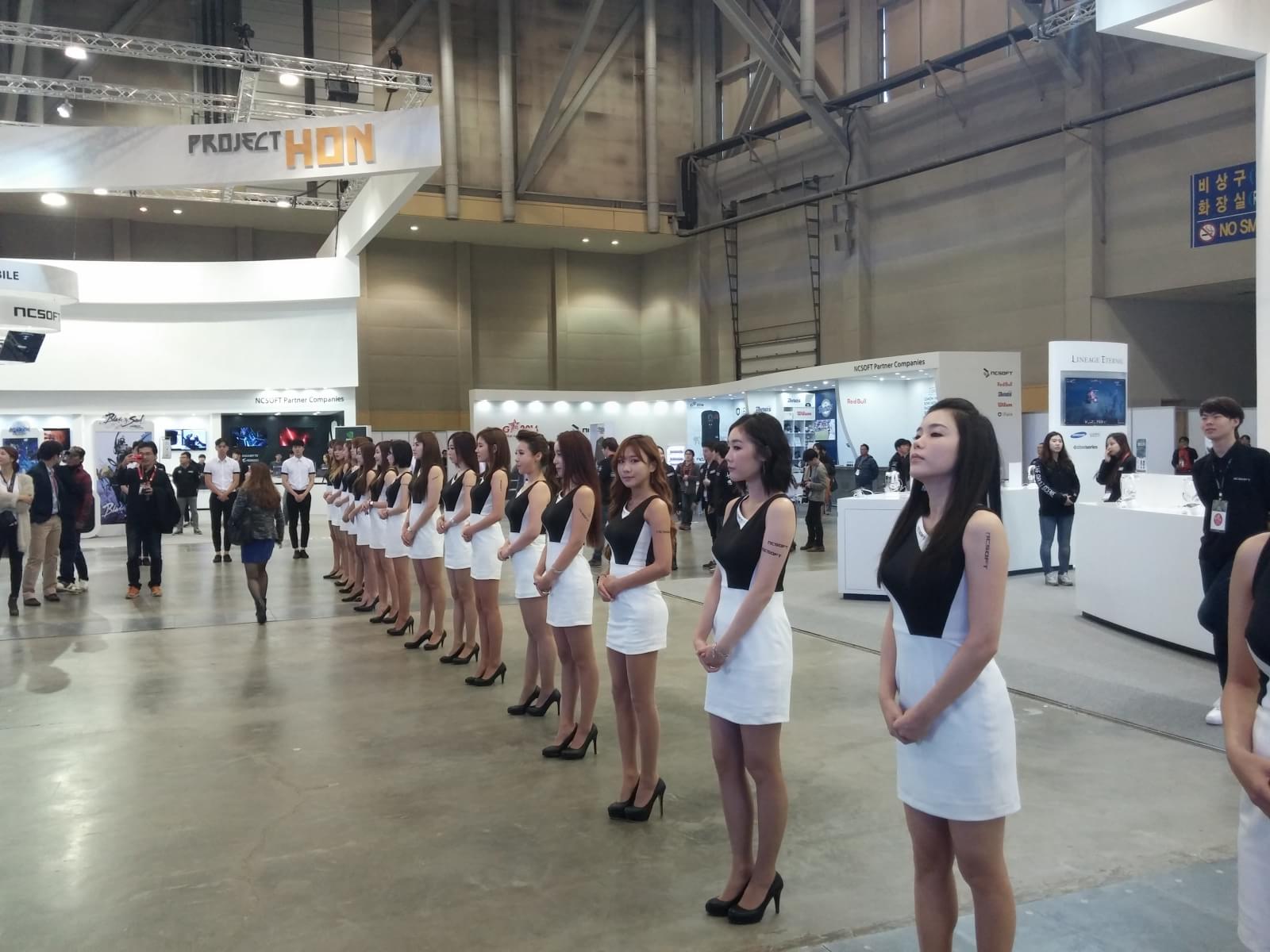 G-Star 2014: confira as fotos das booth babes que embelezaram o evento