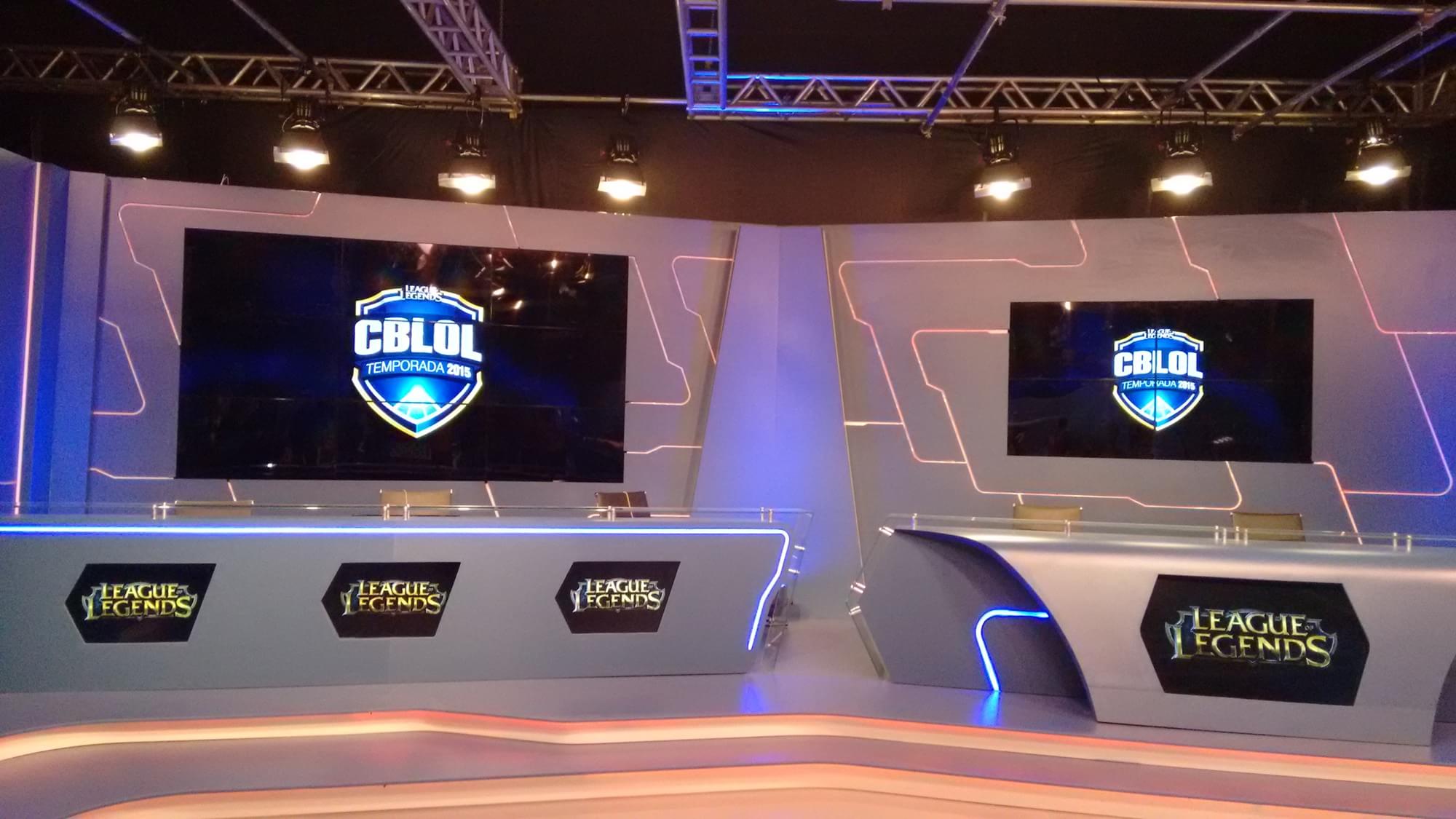 Com estúdio de transmissão e temporada do CBLoL, Riot está pronta para 2015