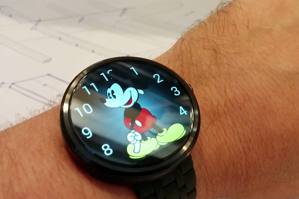 mickey mouse android wear