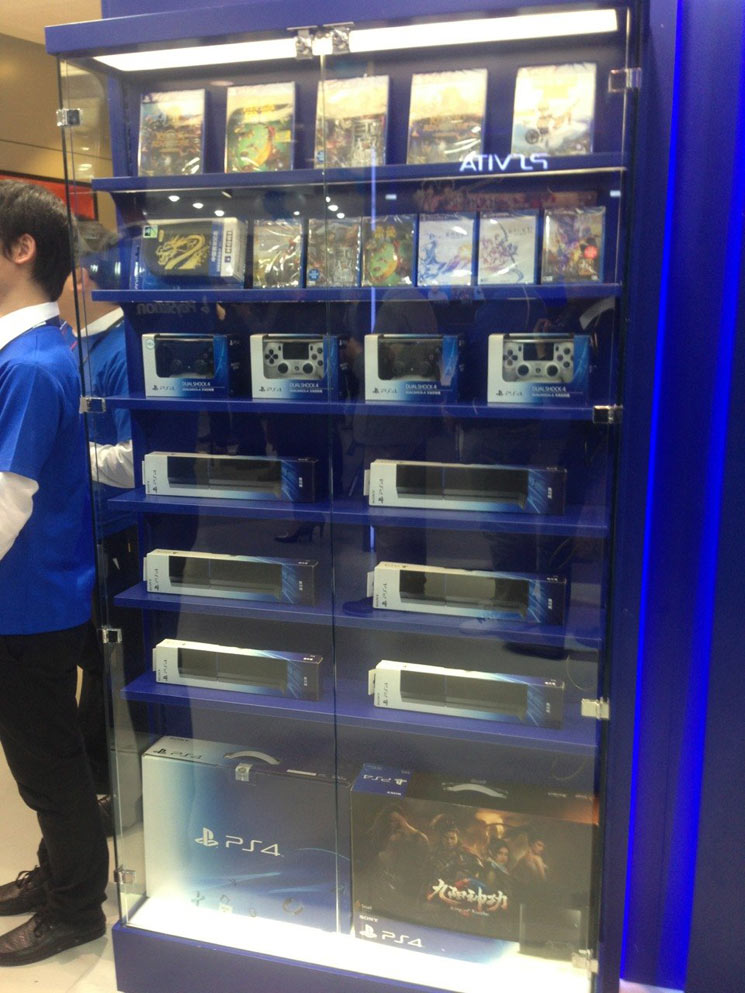 Um ano depois de queda de barreira comercial, PS4 chega à China