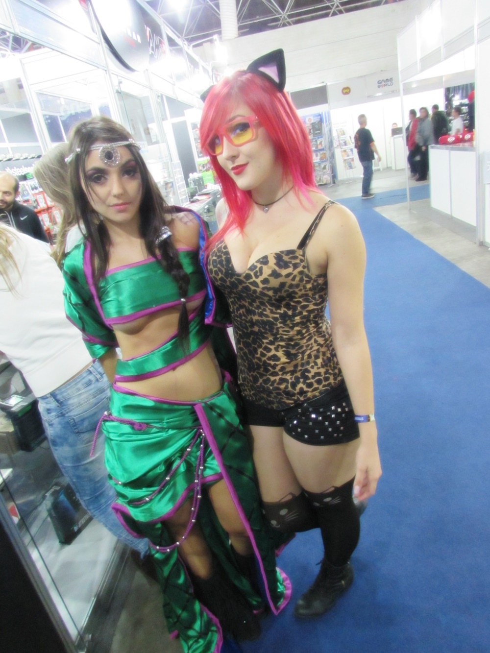 Hora da fantasia: confira as gatas e cosplayers dos primeiros dias da XMA