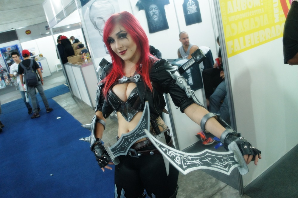 Hora da fantasia: confira as gatas e cosplayers dos primeiros dias da XMA