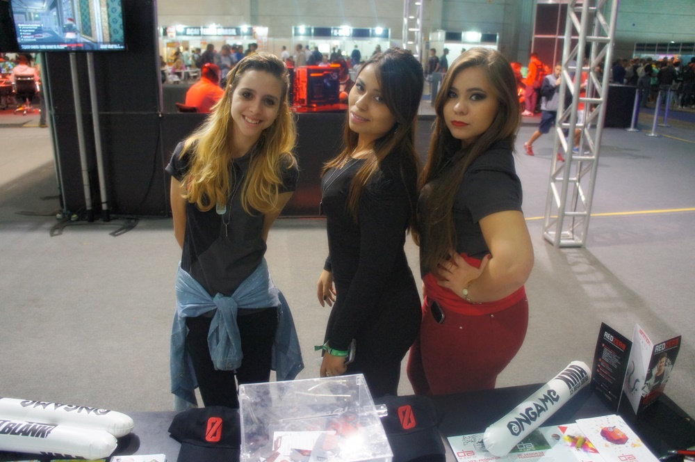 Hora da fantasia: confira as gatas e cosplayers dos primeiros dias da XMA