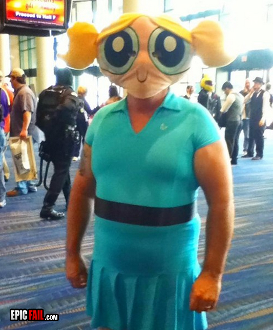 13 cosplays que deram muito errado - Mega Curioso