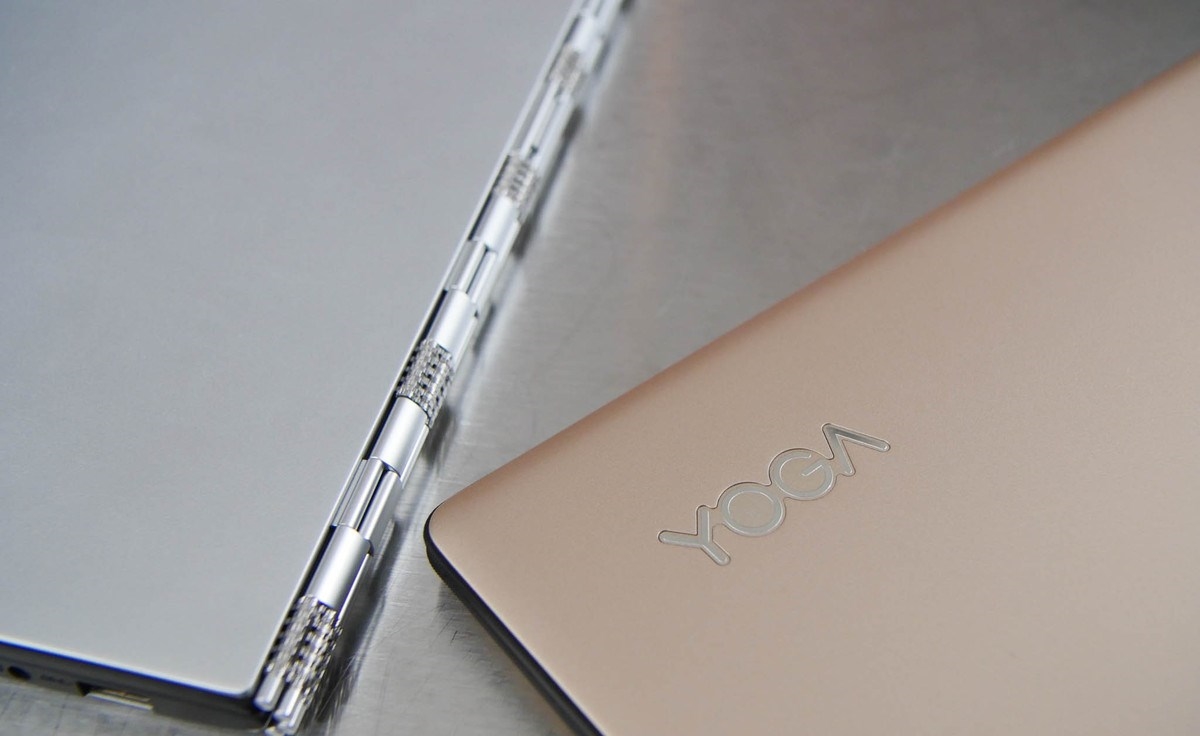 Imagem de: Lenovo anuncia o Yoga 900S: o laptop conversível mais leve e fino do mundo