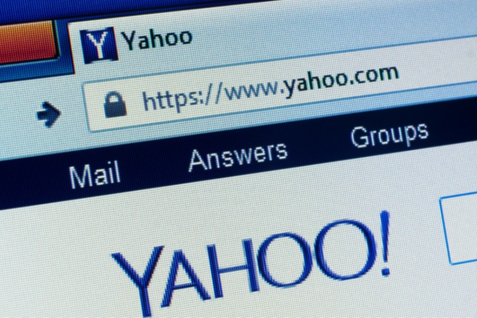 Imagem de: Yahoo! dispensa 15% de seus funcionários e fechará 5 escritórios pelo mundo