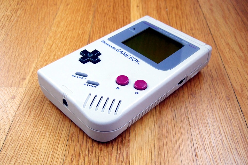 Veja a ‘autópsia’ do Game Boy original e entenda como o