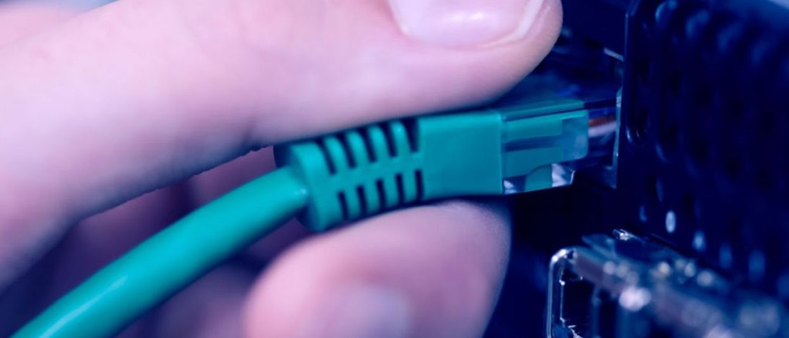 Imagem de: Cobrança por franquia de dados em internet fixa é ilegal, afirma PROTESTE