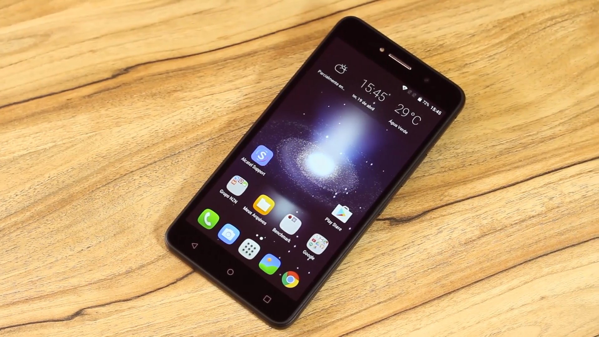 Surpreenda-se com o Alcatel Pixi 4, um smartphone com tela de 6 polegadas -  TecMundo