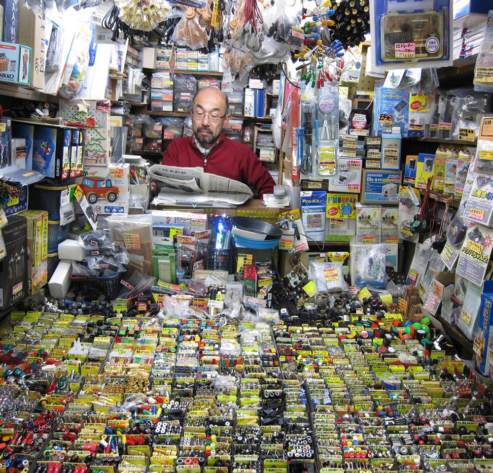 Conheca Akihabara O Paraiso Dos Eletronicos No Japao Tecmundo Conheca Akihabara O Paraiso Dos Eletronicos No Japao Tecmundo