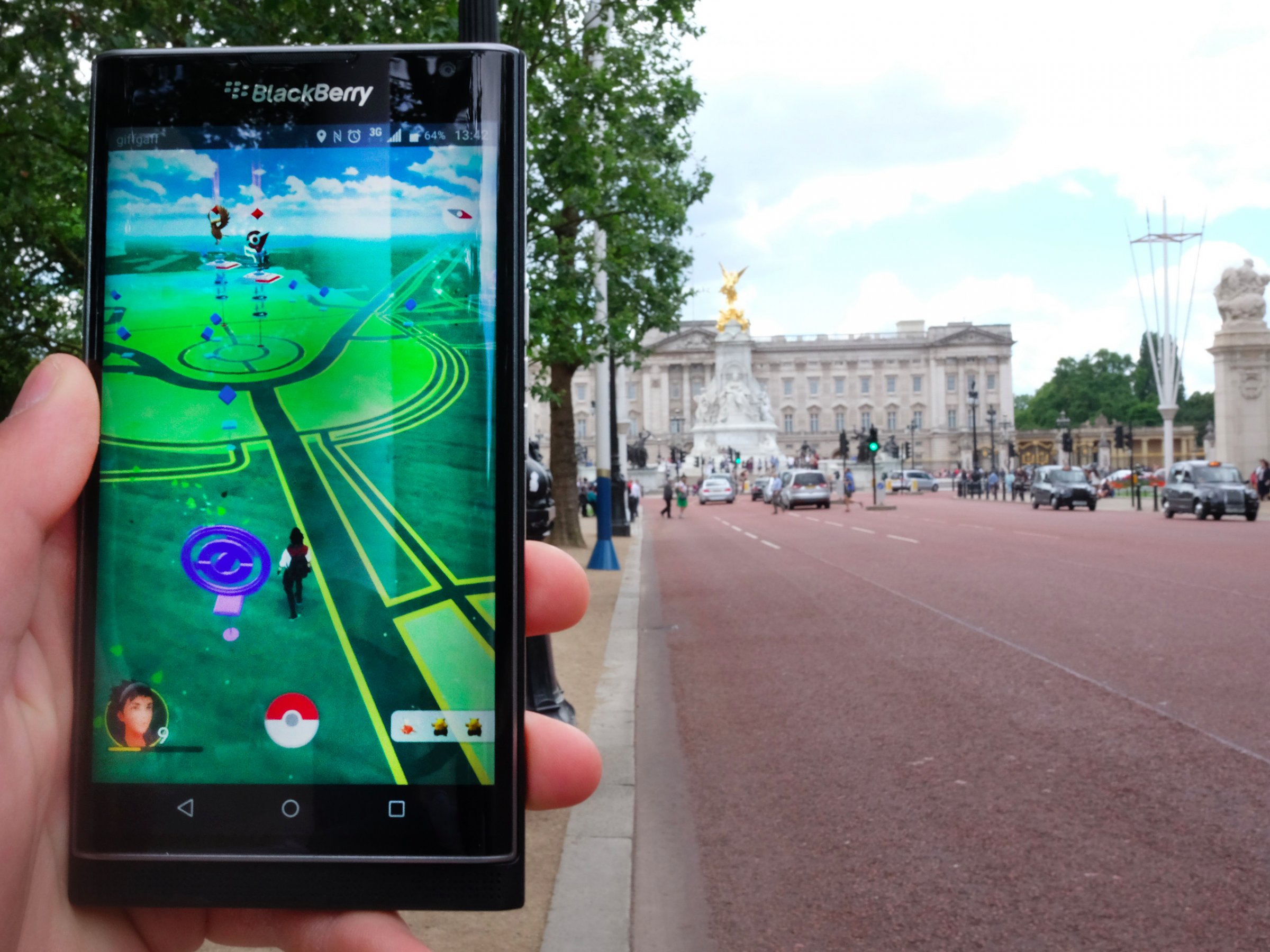 Imagem de: Pokémon GO: entenda como funcionam os ginásios