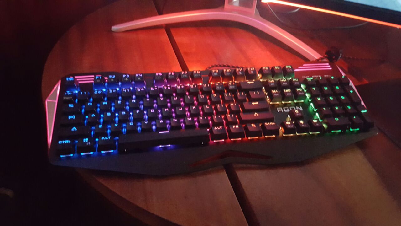 AOC revela Agon, a linha gamer que traz periféricos com preços competitivos