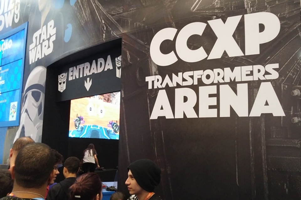 Na CCXP, Hasbro anuncia que vai deixar você escolher líder dos Transformers