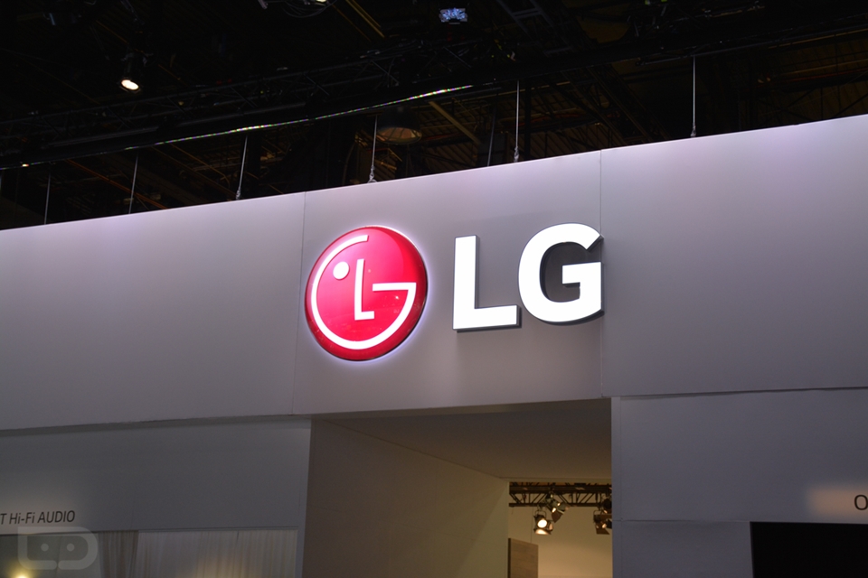 Confira as imagens vazadas do possível V5, novo celular intermediário da LG