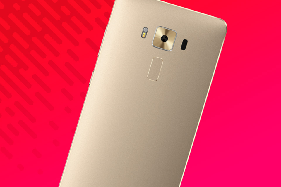 Review: smartphone Asus Zenfone 3 Deluxe