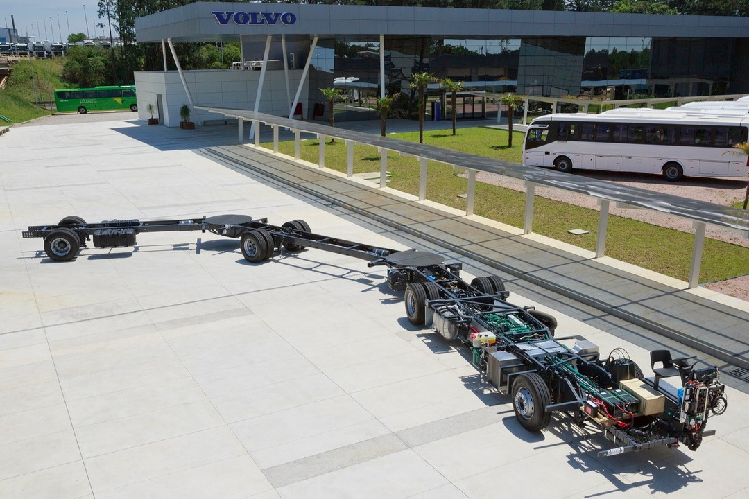 Volvo vai construir o maior ônibus do mundo no Brasil