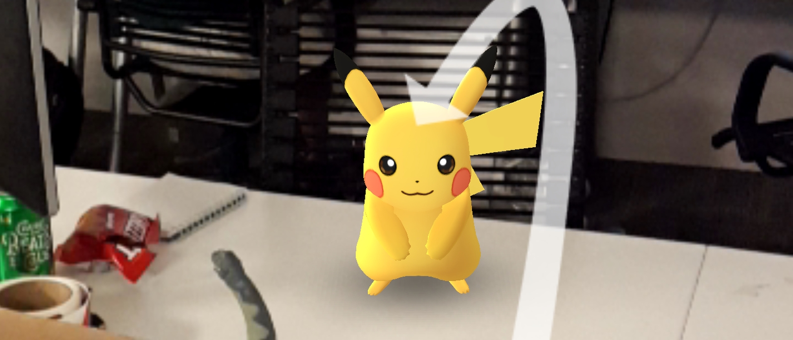 Imagem de: Você vai poder pegar um Pikachu com chapéu de festa no Pokémon GO em breve