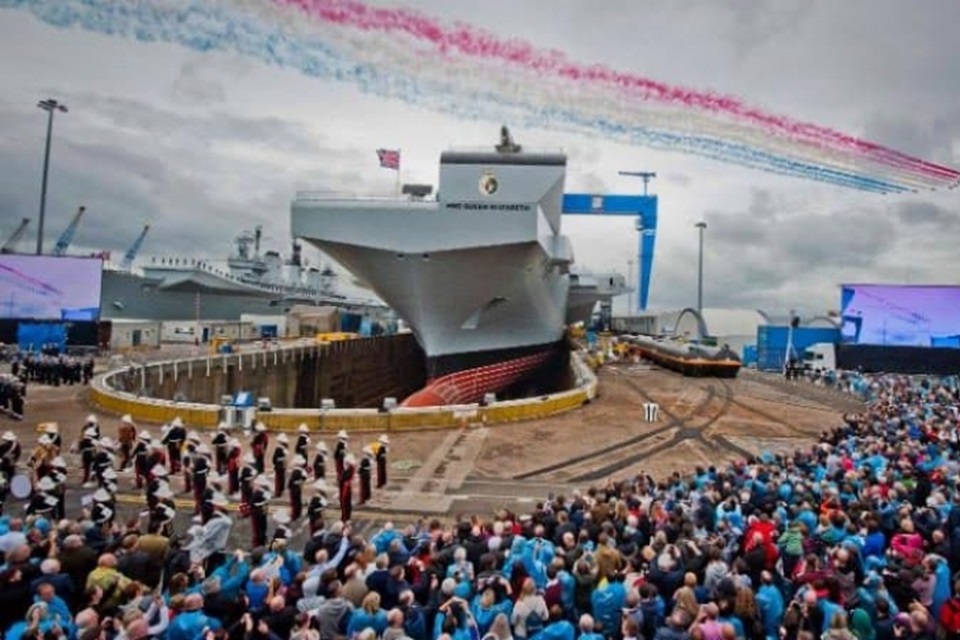 Imagem de: 'Tecnologia de ponta': novo navio de guerra do Reino Unido roda Windows XP