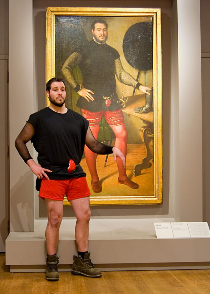 Posando com pintura