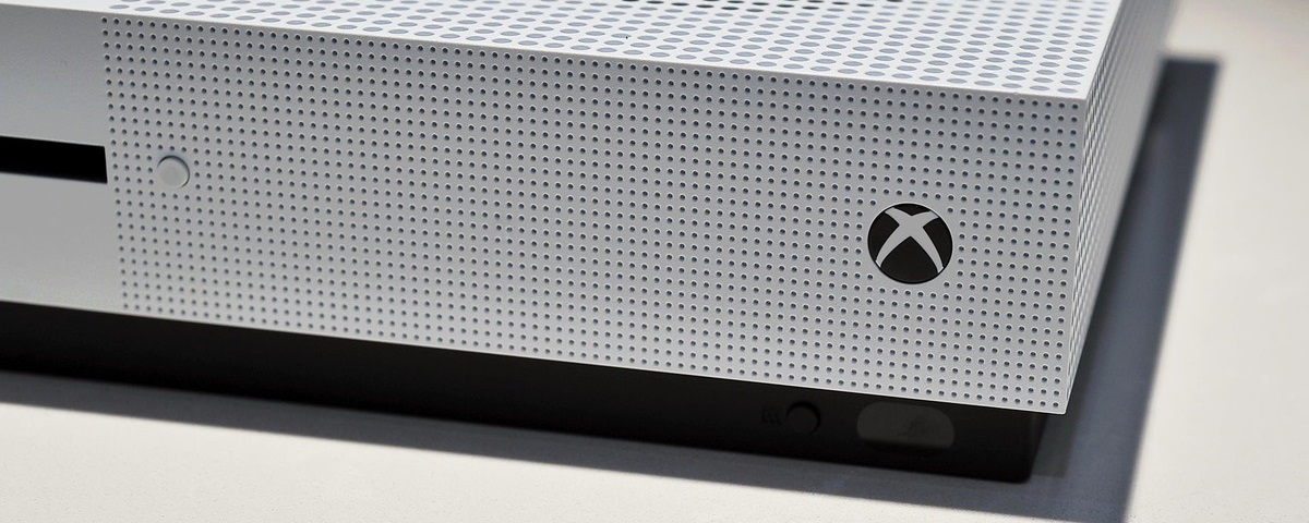 Xbox One S já está disponível no Brasil; confira o preço 