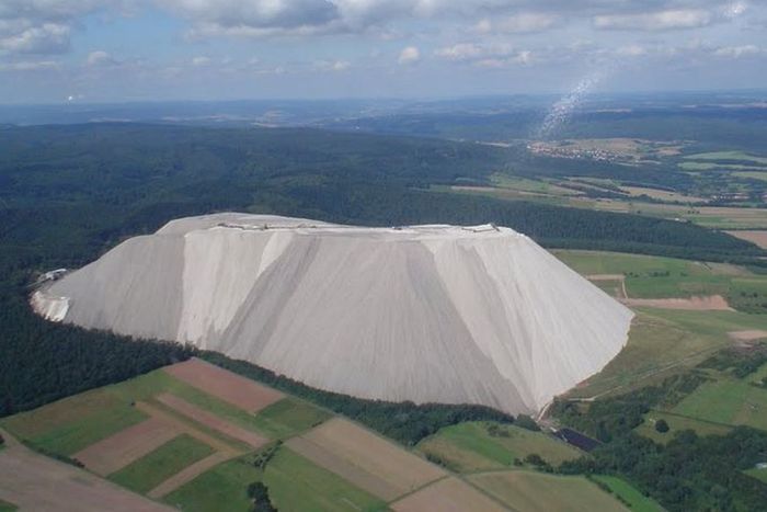 Monte Kali: a maior “pitada” de sal de todo o mundo - Mega Curioso